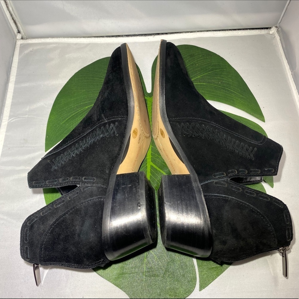 VINCE CAMUTO VC PRESITA BLACK SUEDE‎ BOOTIE​​​​​ - Picture 4 of 9